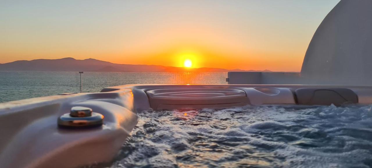Seanfinity Beachfront Suites Mikri Vigla Exterior foto